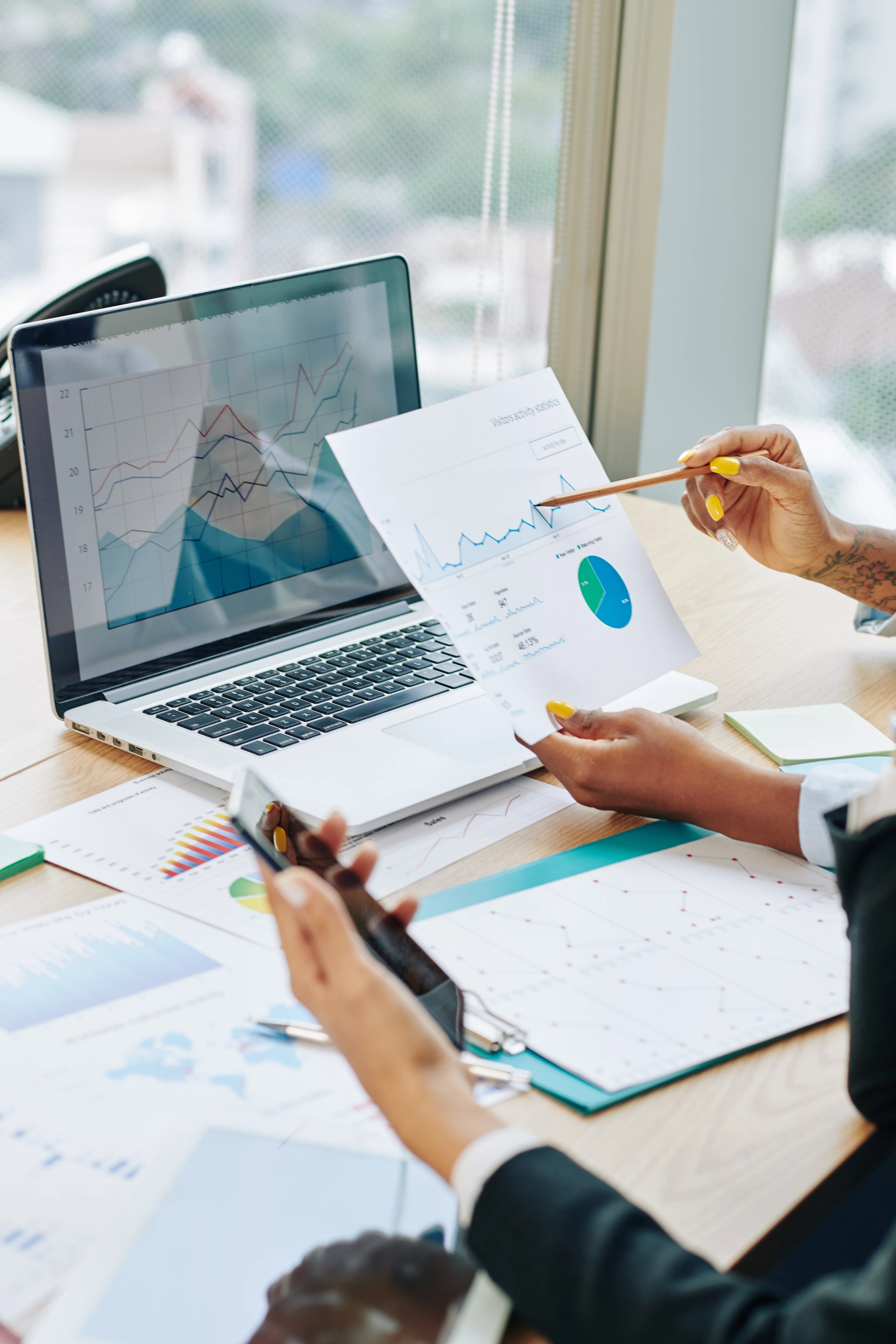 the Creative Agency Behind Business Moves